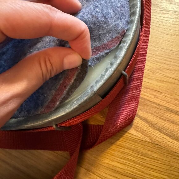 Vintage Round Striped Fleece Metal & Plastic Canteen, Long Strap, Retro Gear - Picture 10 of 10